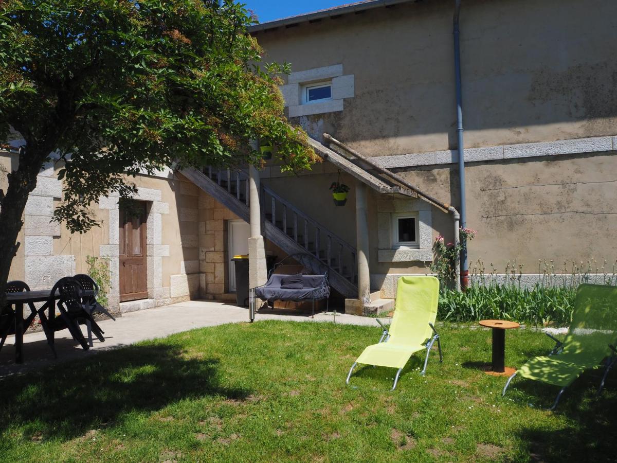 Le Gite Du Haut Chatillon-la-Palud Экстерьер фото
